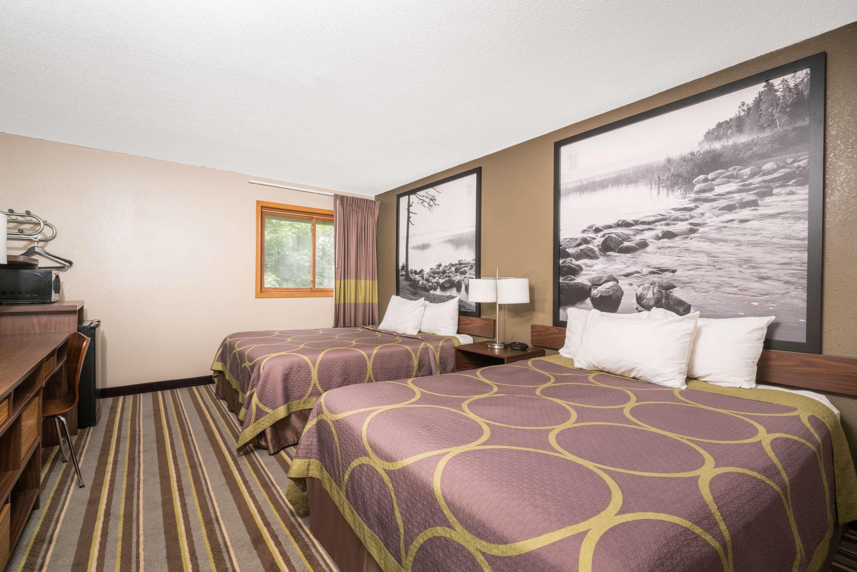 Super 8 By Wyndham St. Cloud Motel Екстериор снимка