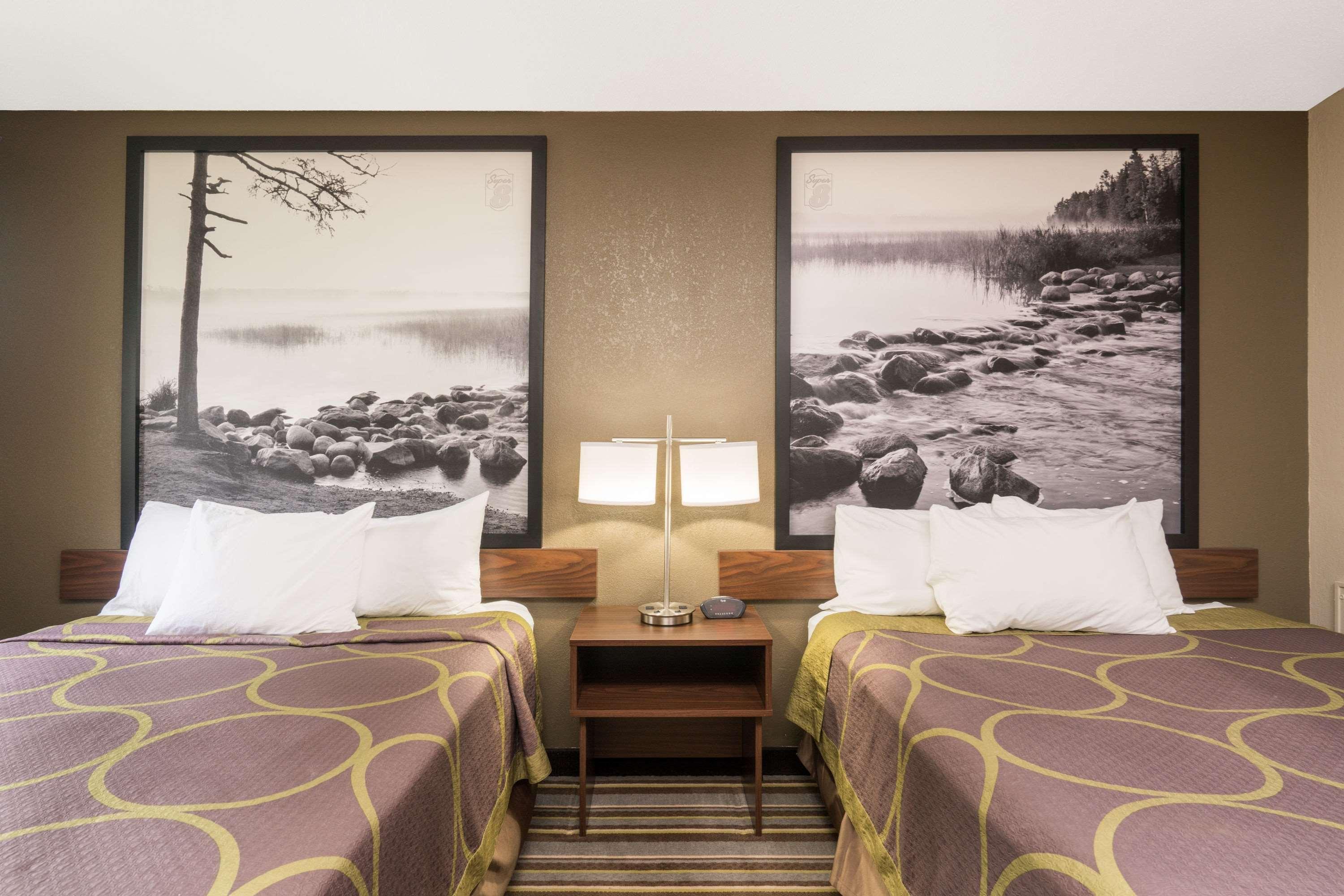 Super 8 By Wyndham St. Cloud Motel Екстериор снимка