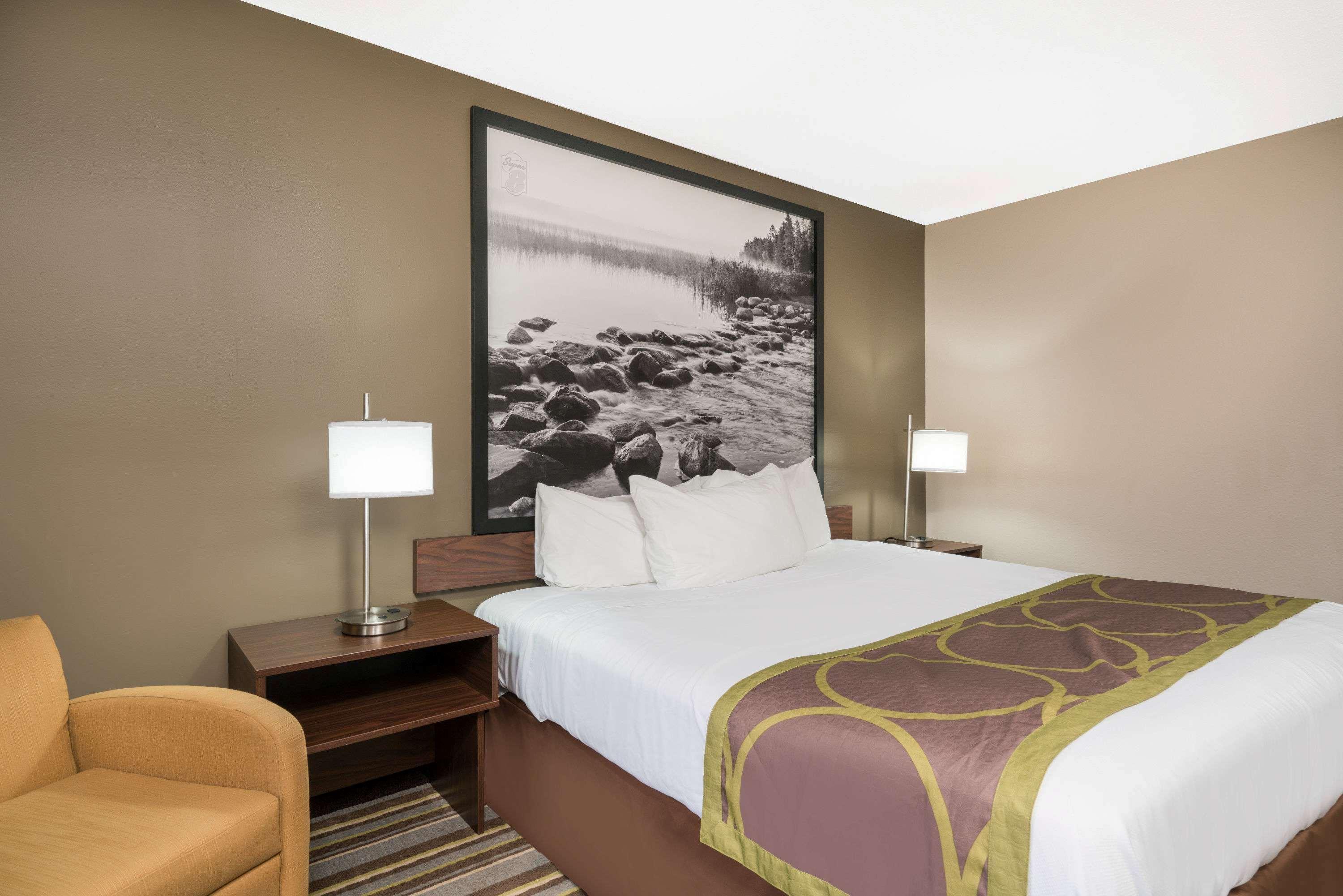 Super 8 By Wyndham St. Cloud Motel Екстериор снимка