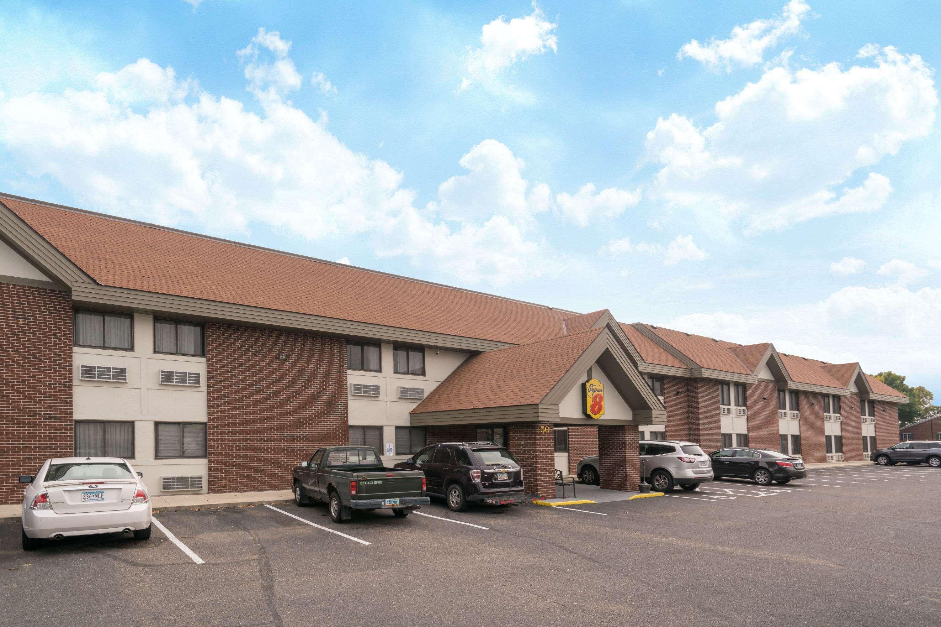 Super 8 By Wyndham St. Cloud Motel Екстериор снимка