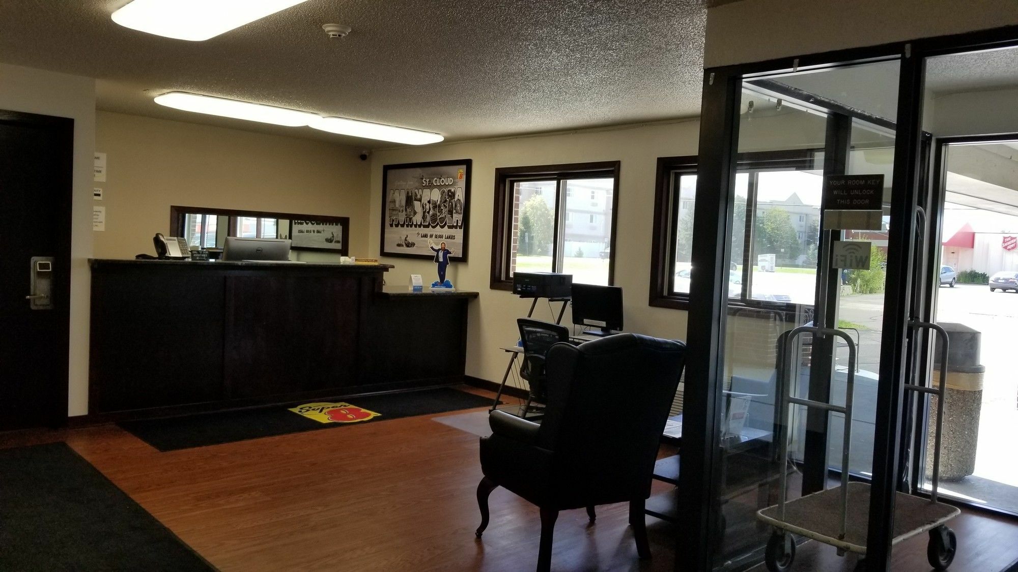 Super 8 By Wyndham St. Cloud Motel Екстериор снимка